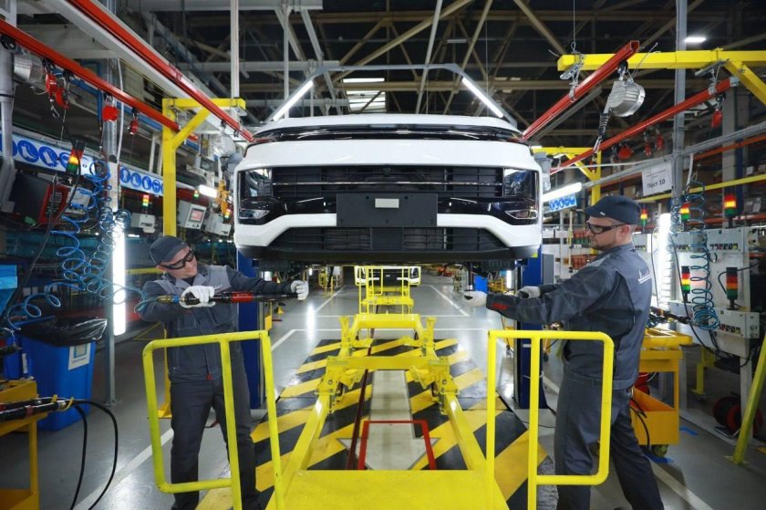 Автомобильный завод Москвич 2022