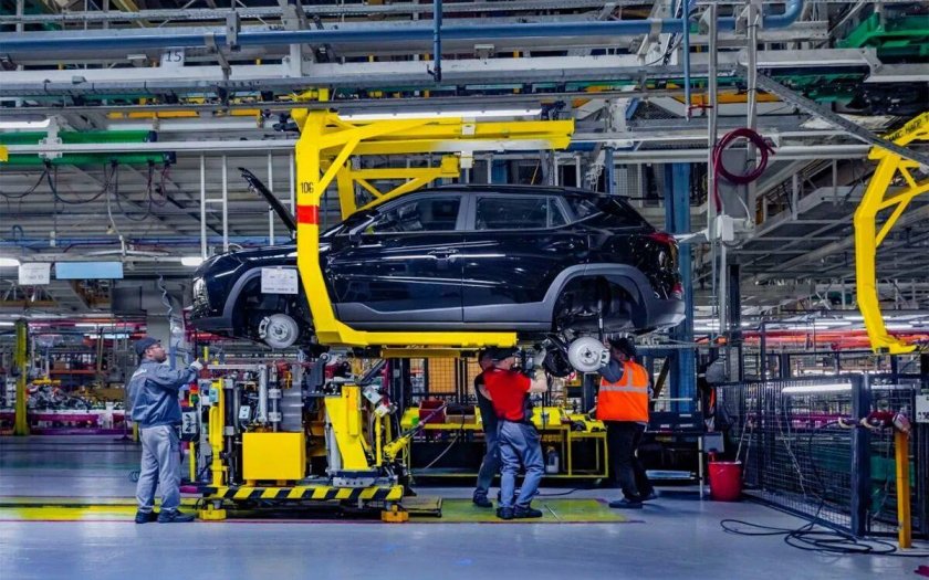 Собянин на заводе Москвич