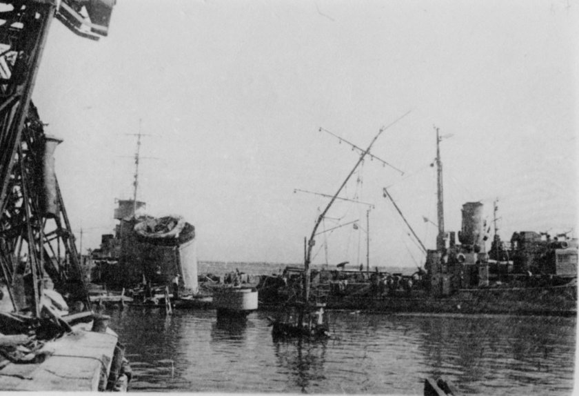 Лидер эсминцев «ташкент» 1942