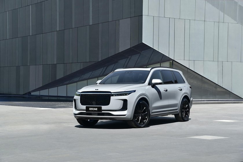 Li one автомобиль