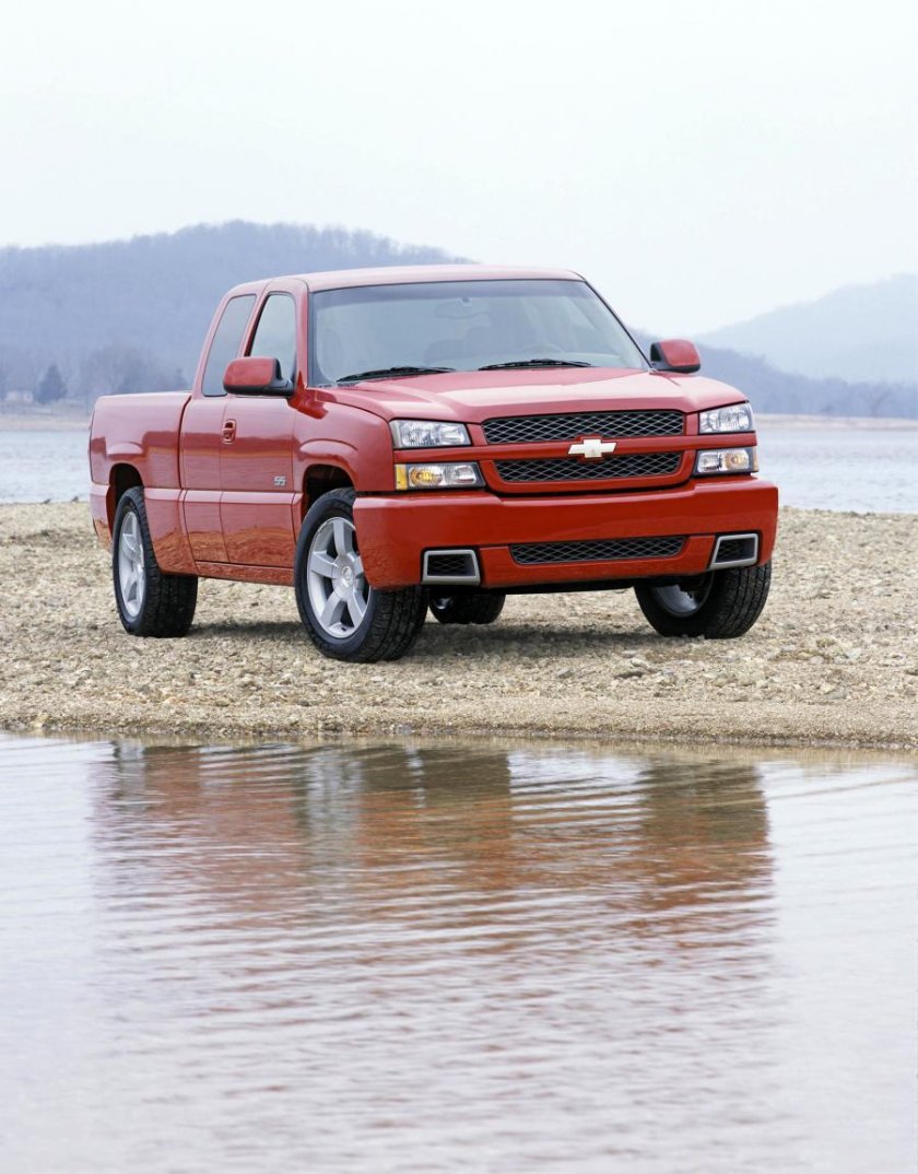 Шевроле Сильверадо 2004