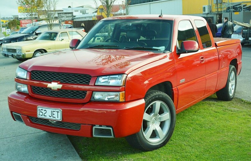 Chevrolet Silverado SS 2003