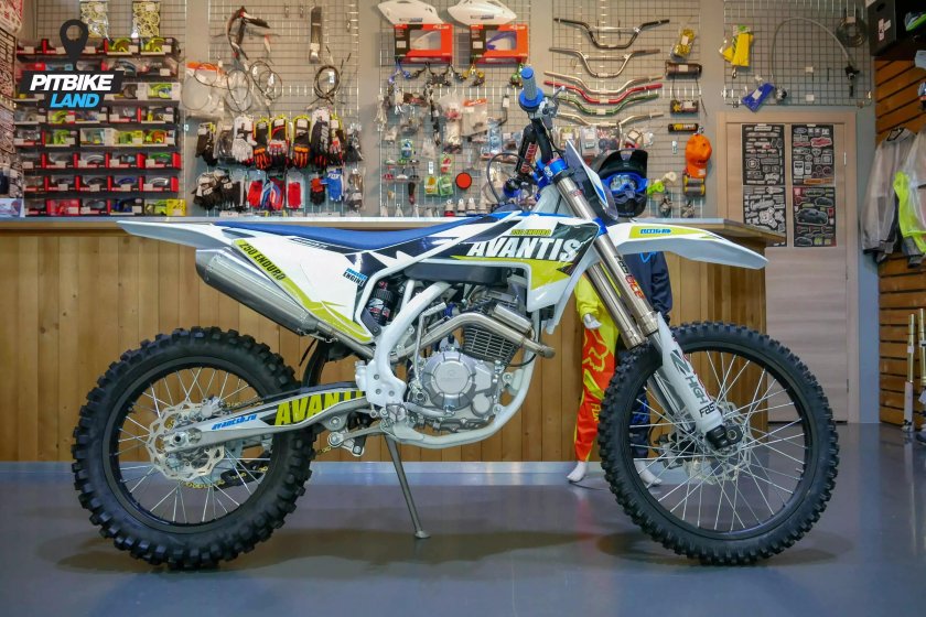 Мотоцикл Avantis Enduro 250
