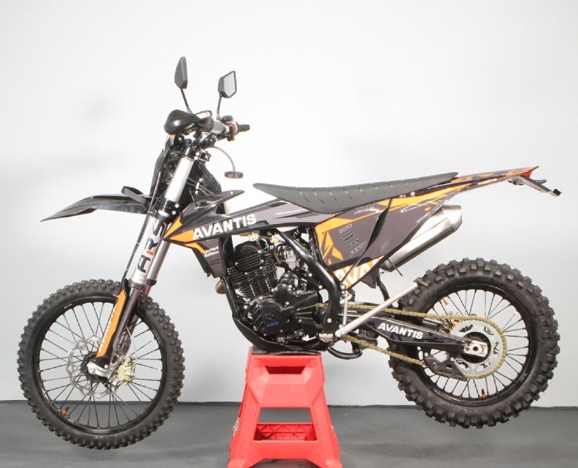 Avantis Enduro 250 Carb Exclusive (cb250-f/172fmm Design KTM черный) ARS