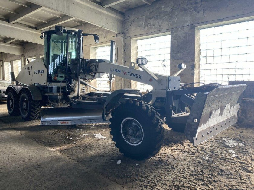 Автогрейдер terex tg200
