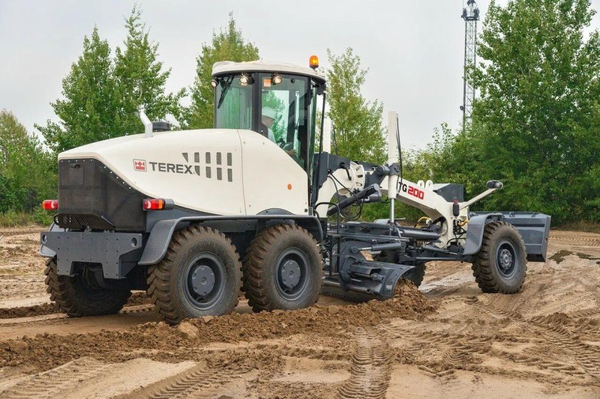 Автогрейдер Terex tg200