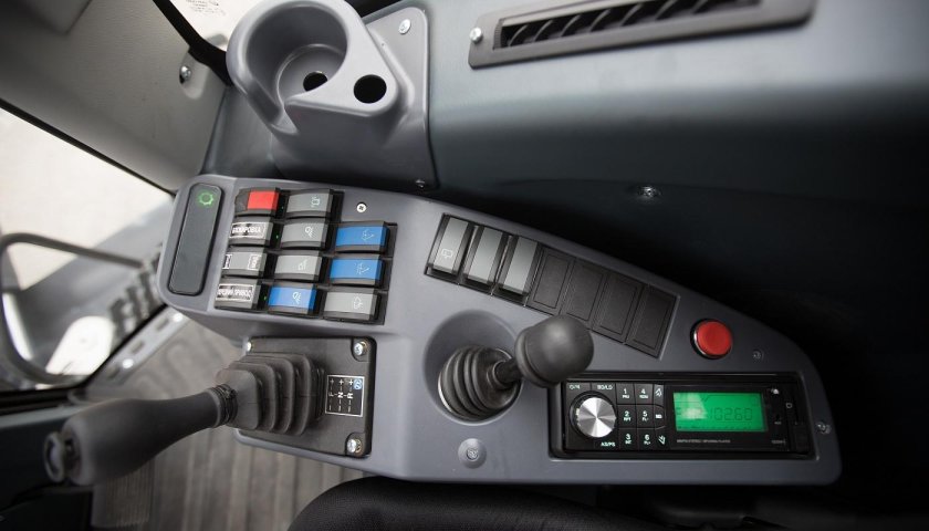 Грейдер Terex TG 200