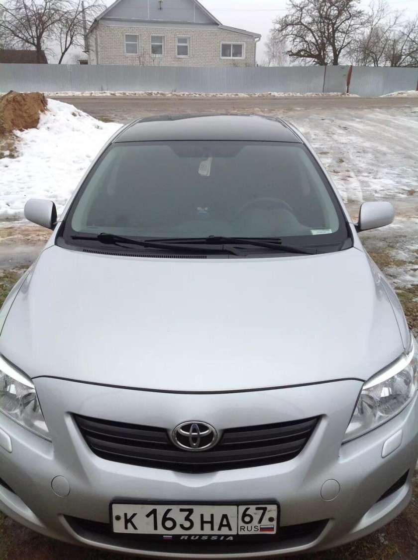 Королла 150 с черной крышей