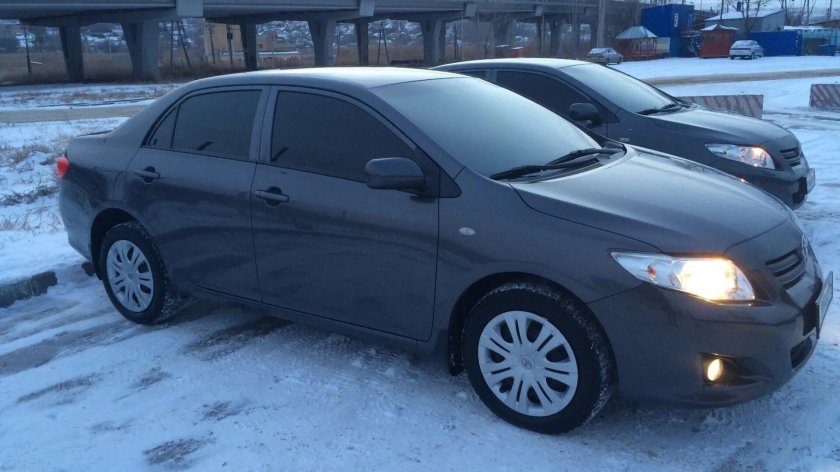 Тойота Королла 2008 тонированная