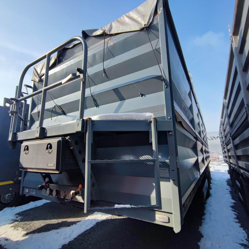 Полуприцеп зерновоз