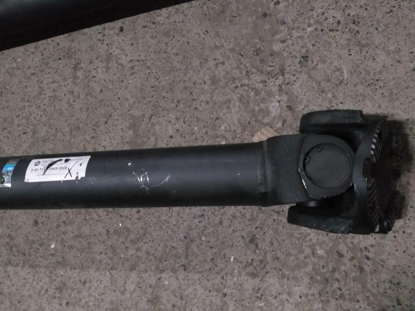 Вал карданный КПП Т-150