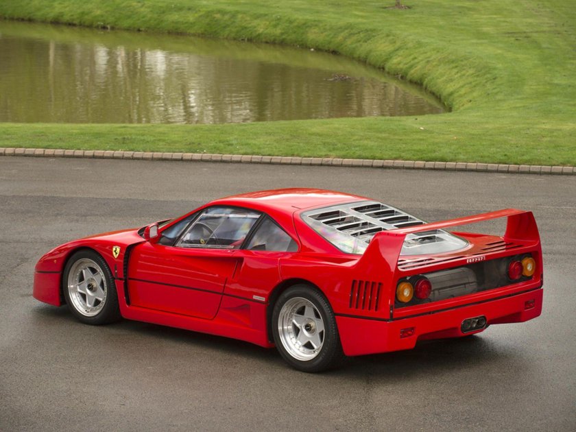 Феррари ф40 Competizione