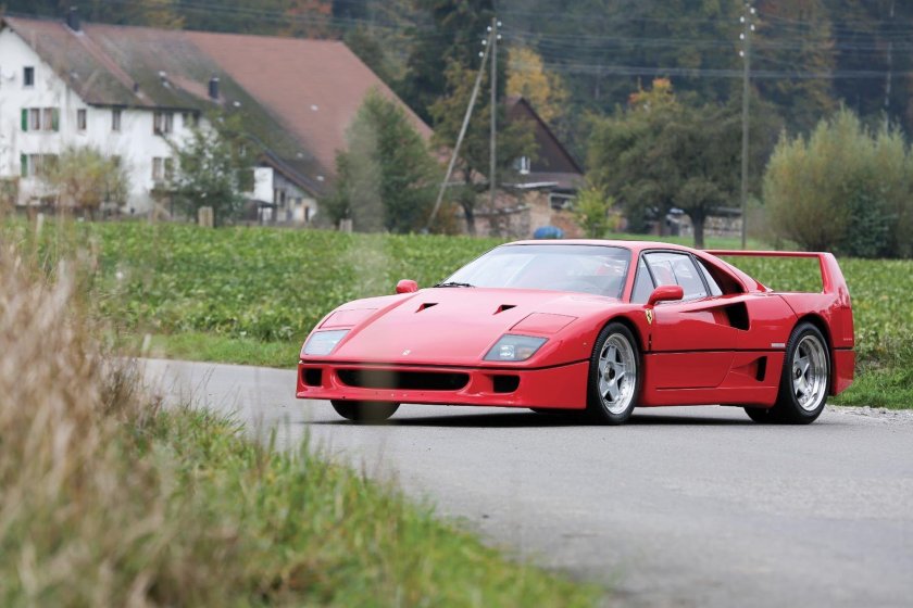 Ferrari f40 vs Lamborghini Countach