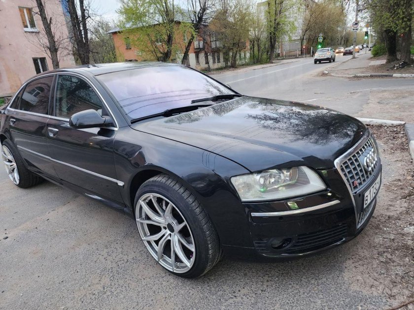 Ауди а 8 2006