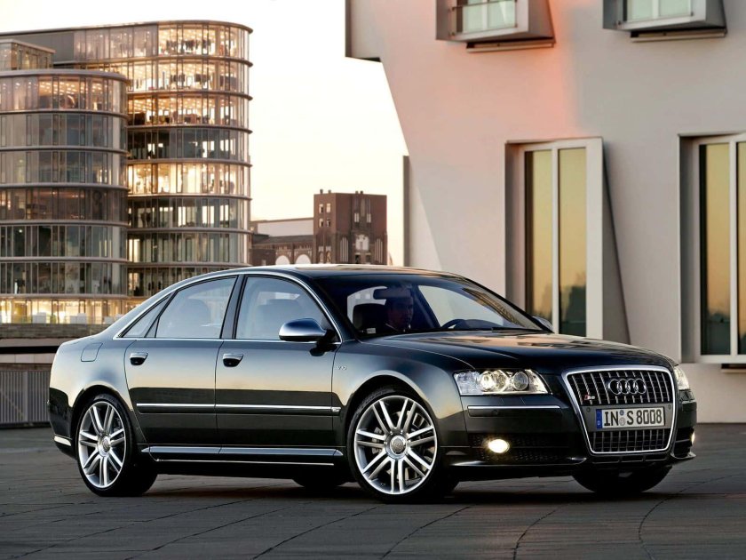 Audi s8 2006