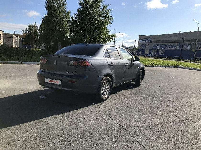 Шевроле Лансер 10