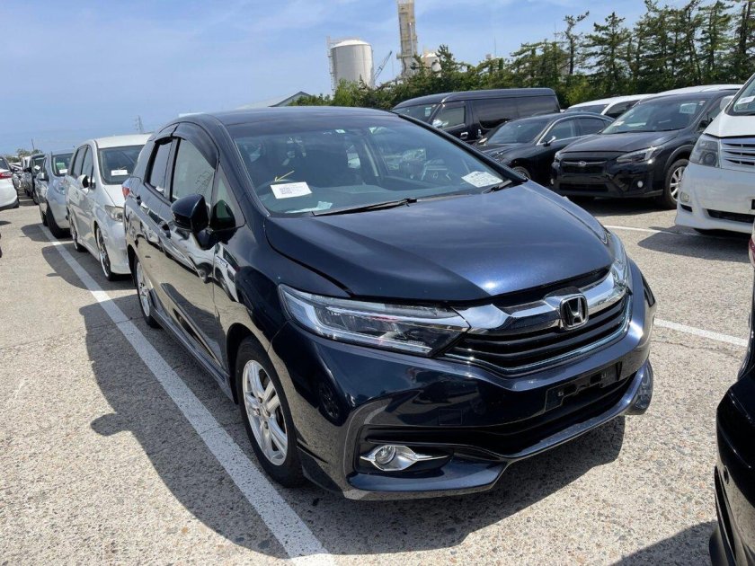 Honda Shuttle Hybrid 2017