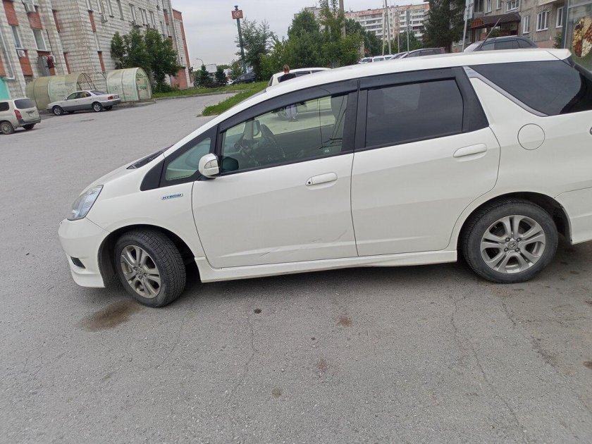 Тойота Виш 2007