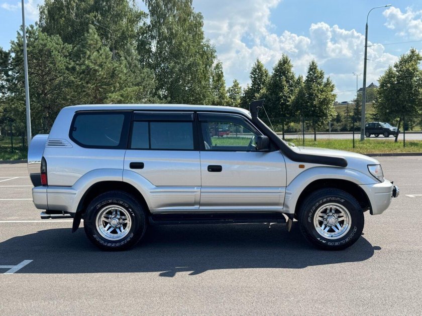 Тойота ленд крузер прадо 90