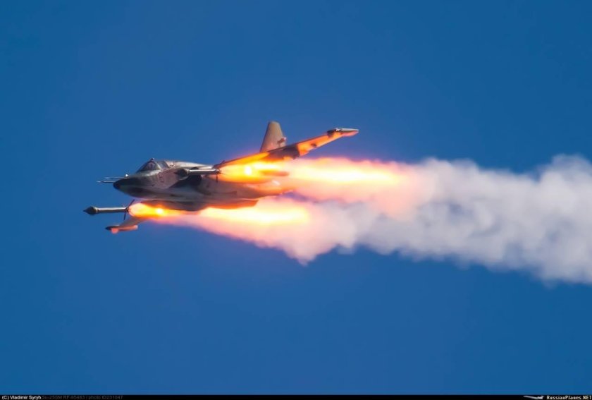 Штурмовики Су-25 ВВС России