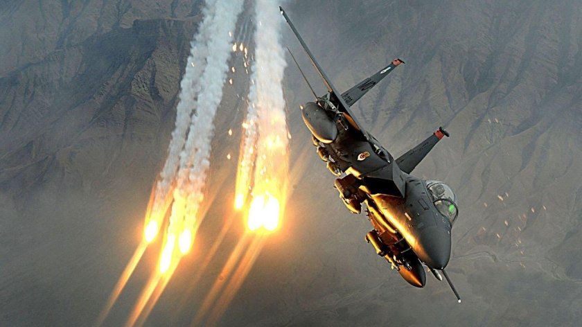 Mcdonnell douglas f-15e strike eagle