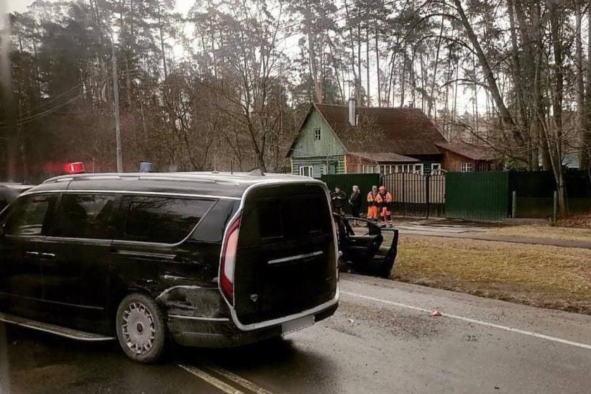 Кортеж Мишустина Аурус