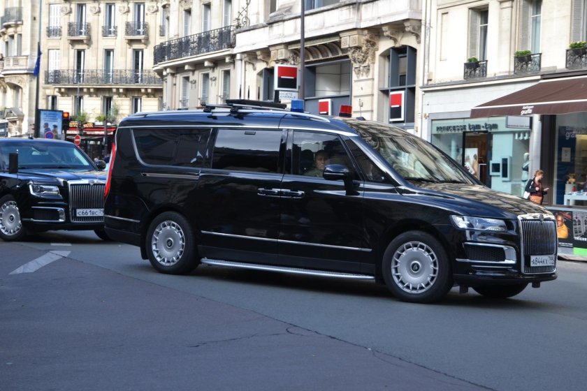 Минивэн Аурус Арсенал