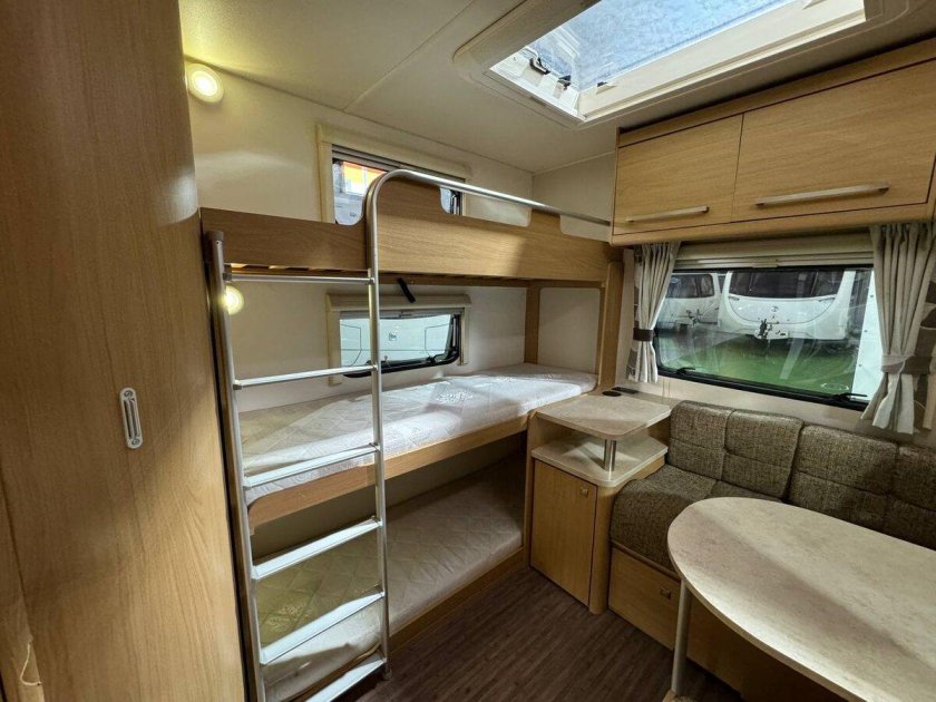 Прицеп автодом