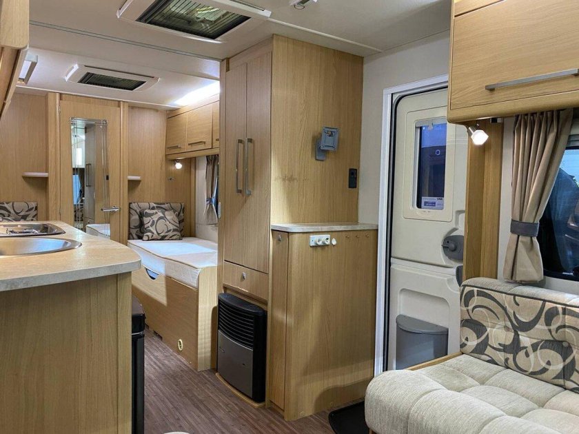 Прицеп автодом