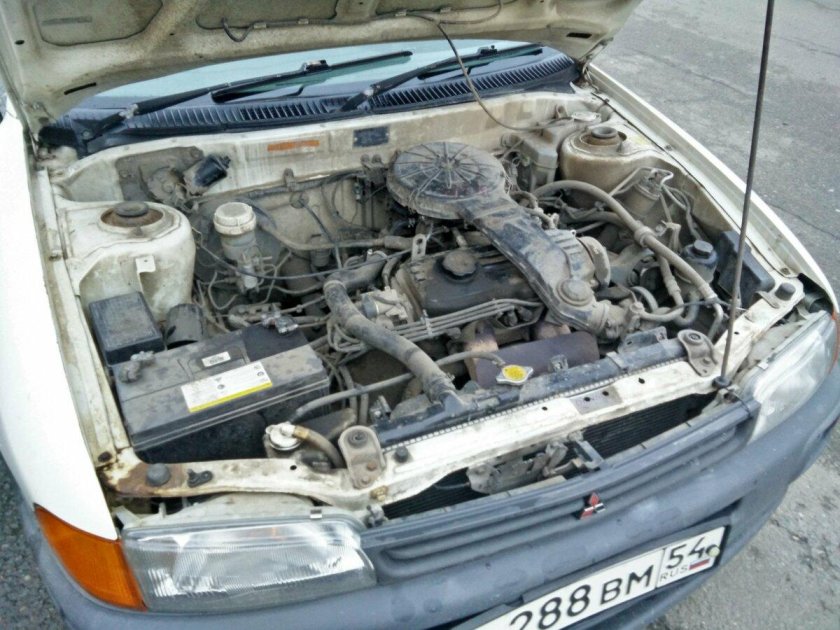 Mitsubishi libero 2000 1.6 двигатель