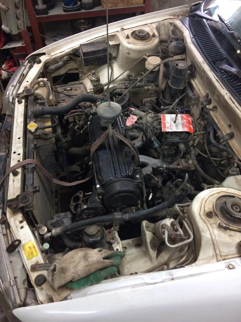 Митсубиси Либеро мотор