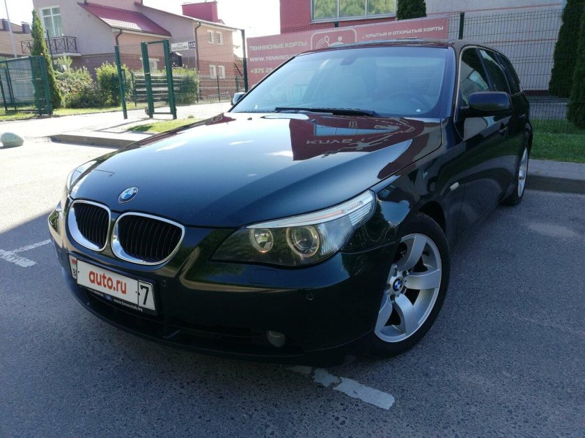 БМВ 5 серии 525 2004