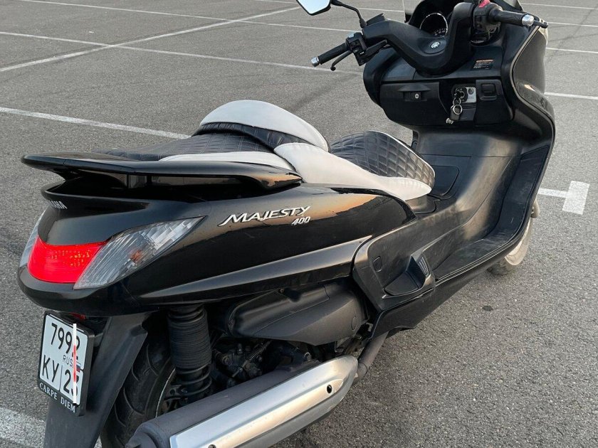 Yamaha majesty 400