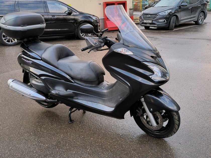 Ямаха маджести 400