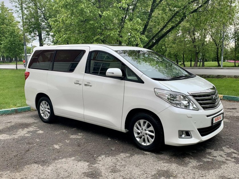 Тойота альфард белый