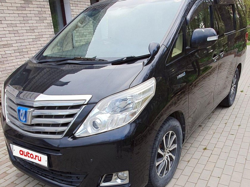 Toyota alphard 2012