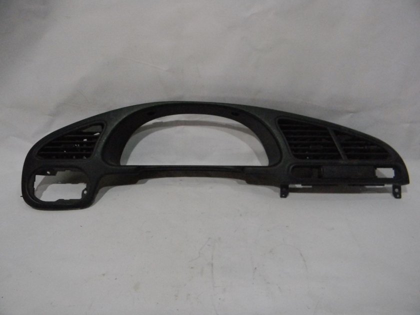 Накладка на торпеду Шевроле Ланос