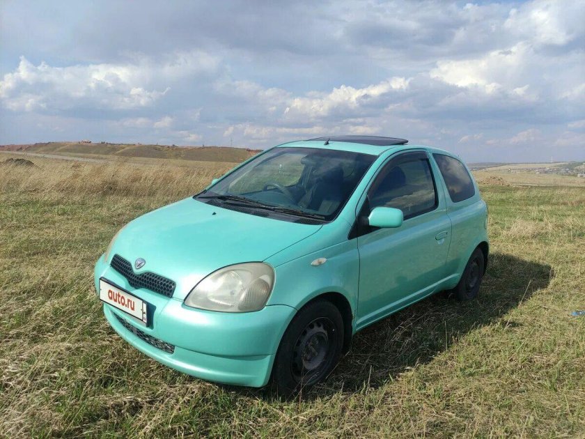 Тойота Витц 1999