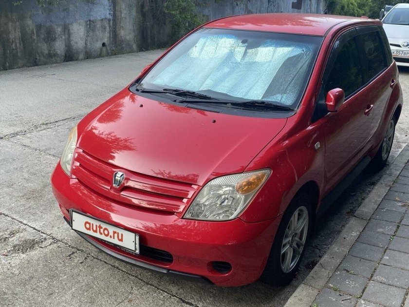 Тойота Ист 2003 года