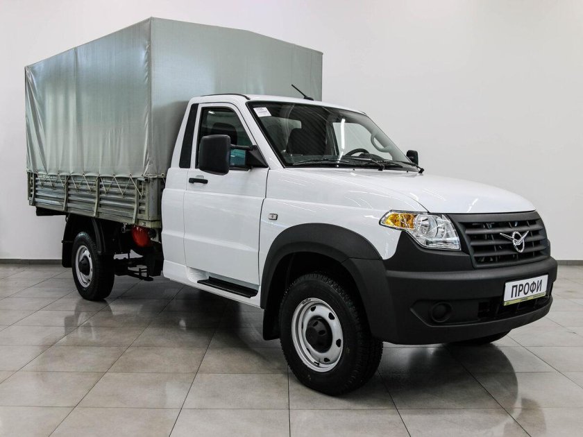 УАЗ профи 236021