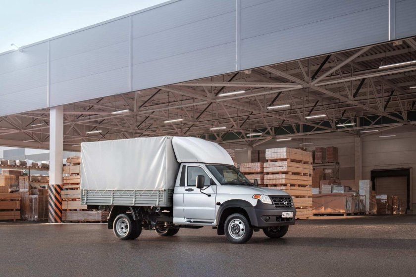 Уаз профи полуторка фургон