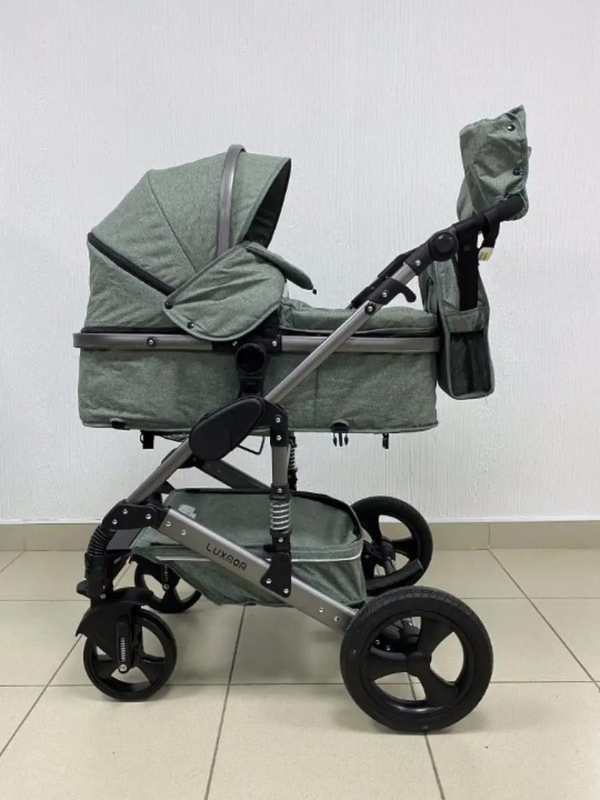 Коляска Люкс мом 555 2 в 1