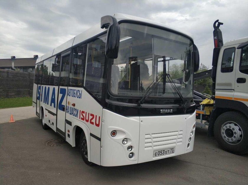 Isuzu автобус