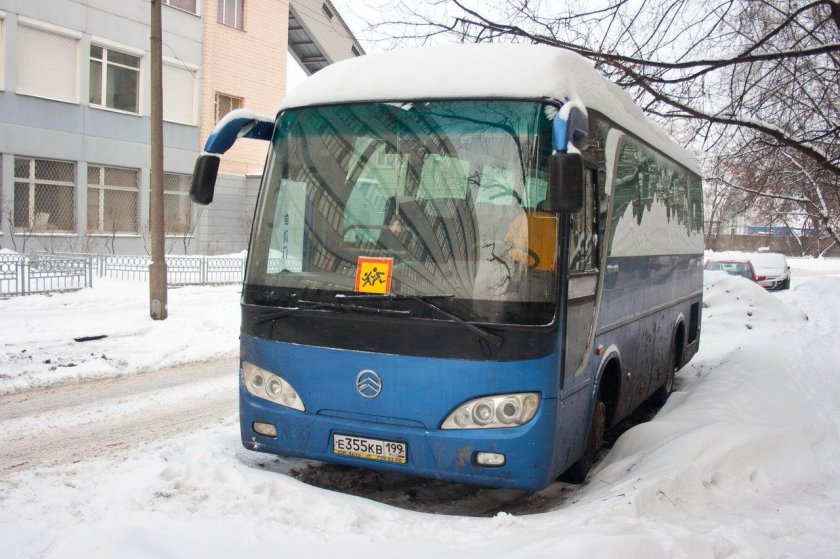 Автобус Голден драгон 51