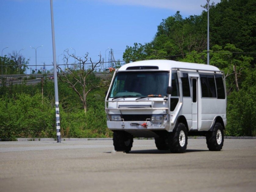 Toyota Coaster 2022