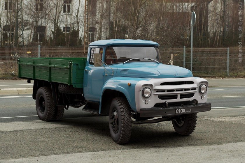 ЗИЛ 138