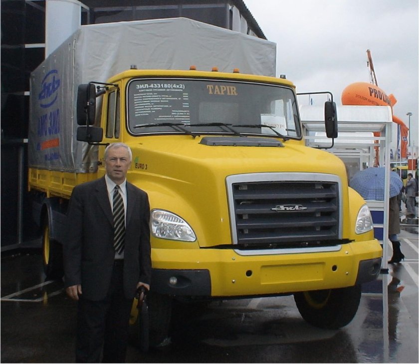 ЗИЛ 433180 тапир