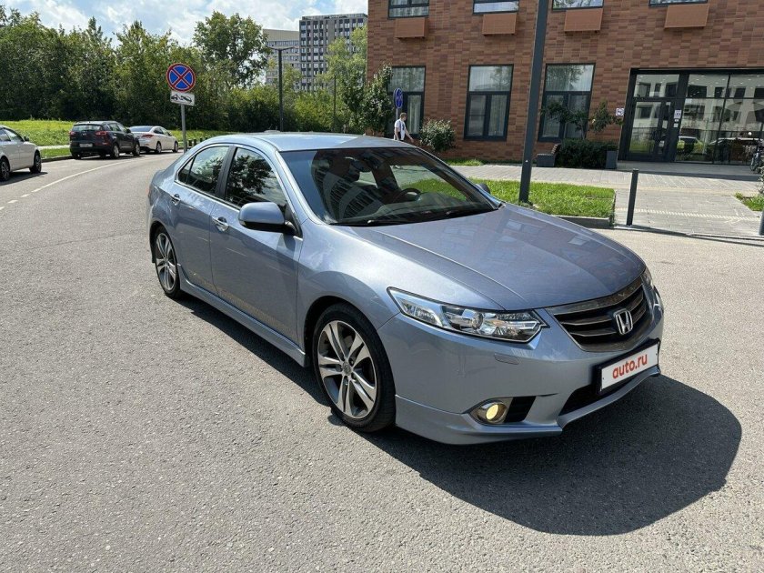 Honda accord viii