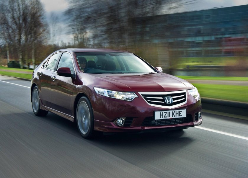 Хонда Аккорд 8 поколения