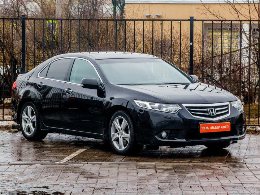 Honda Accord 8 поколение
